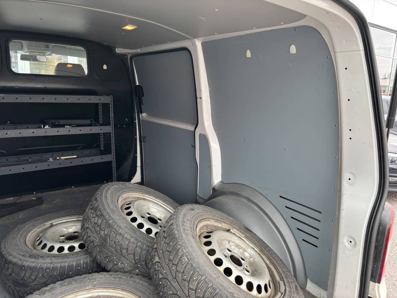 Volkswagen Transporter vaihtoauto