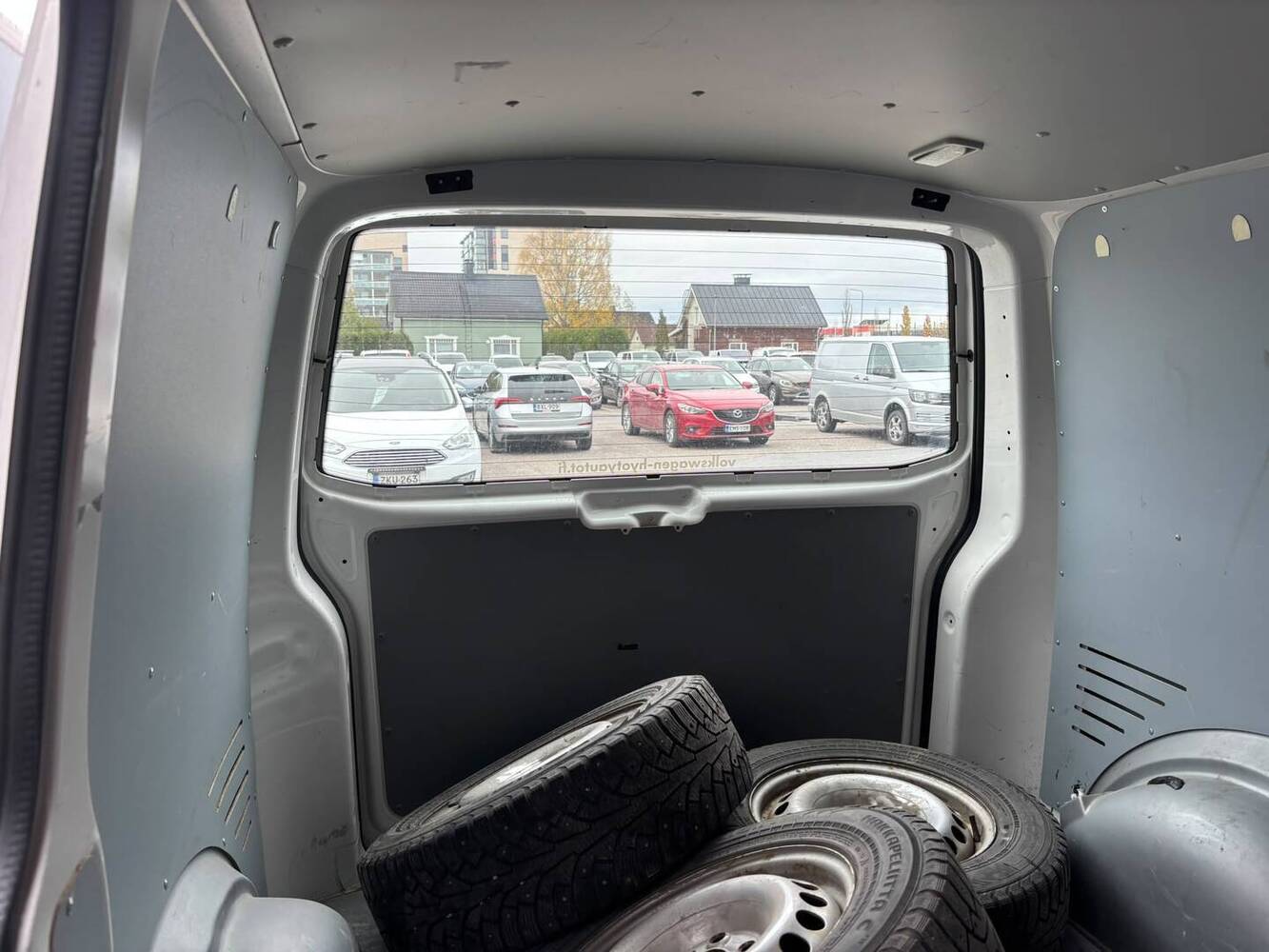 Volkswagen Transporter vaihtoauto