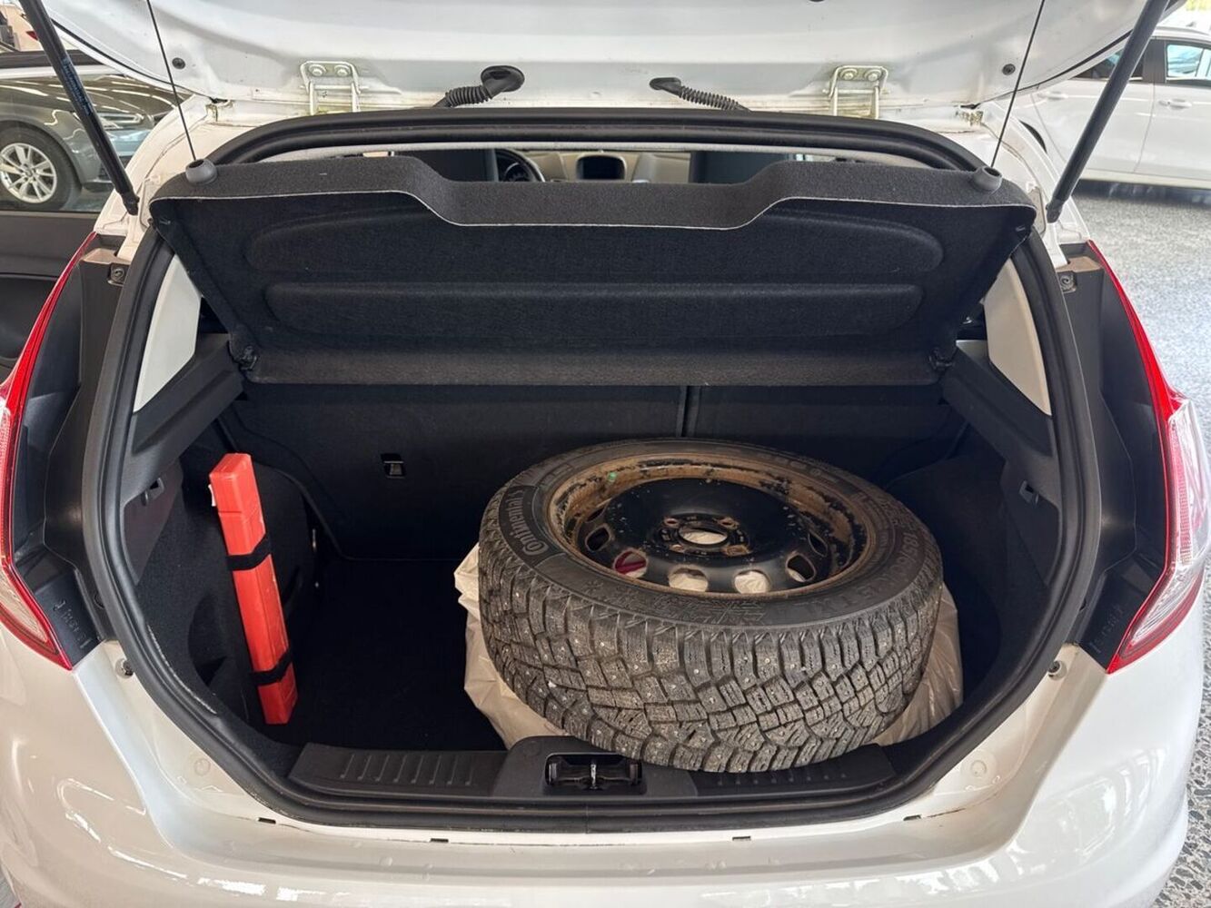 Ford Fiesta vaihtoauto