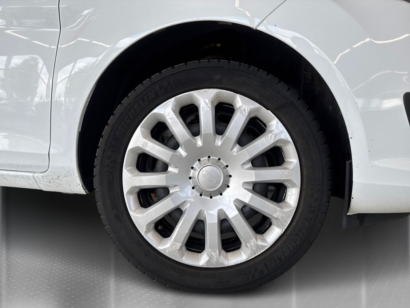 Ford Fiesta vaihtoauto