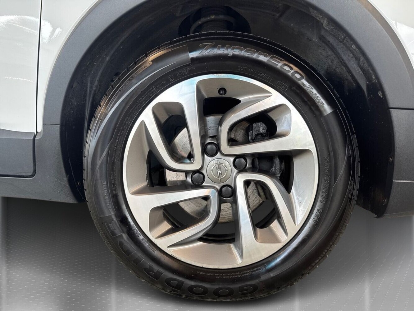 Opel Crossland X vaihtoauto