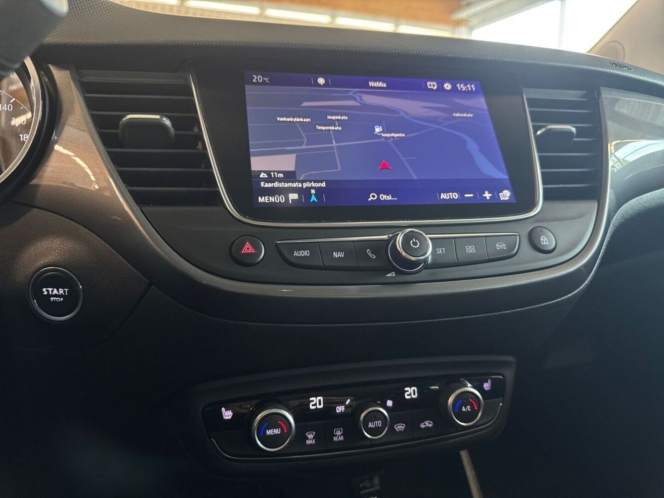 Opel Crossland X vaihtoauto