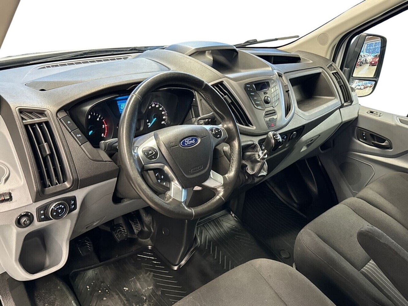 Ford Transit vaihtoauto