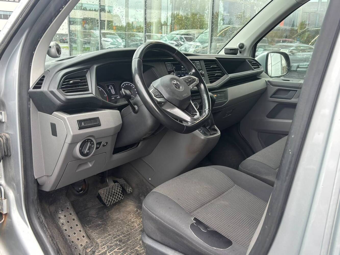 Volkswagen Transporter vaihtoauto