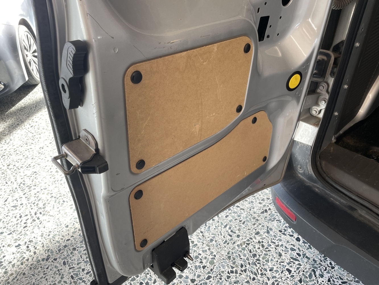 Ford Transit Connect vaihtoauto