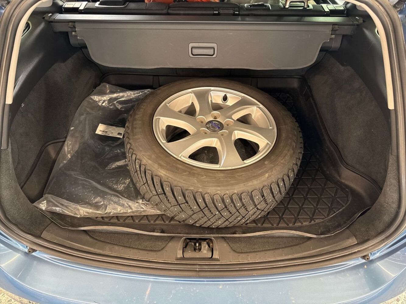 Volvo V60 vaihtoauto