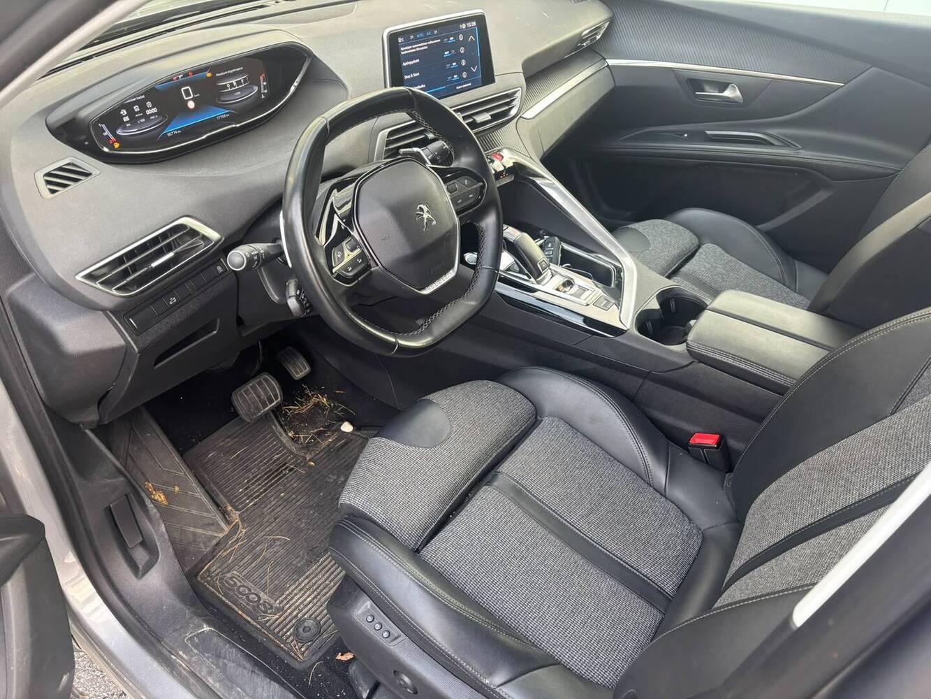Peugeot 5008 vaihtoauto