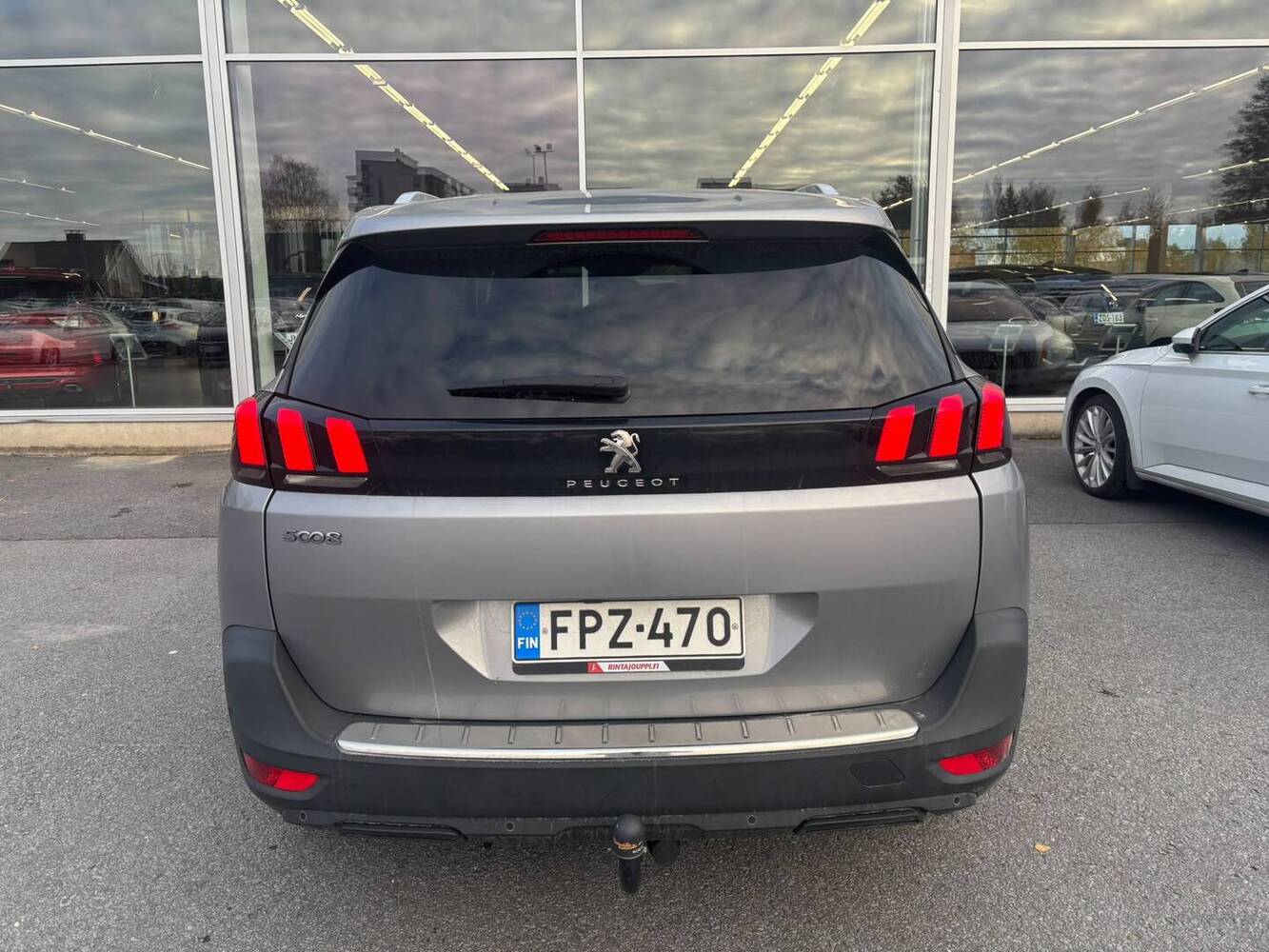 Peugeot 5008 vaihtoauto
