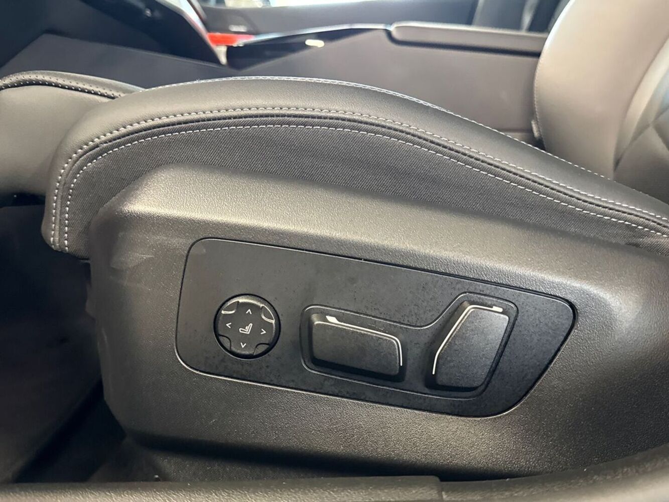 BMW i5 vaihtoauto