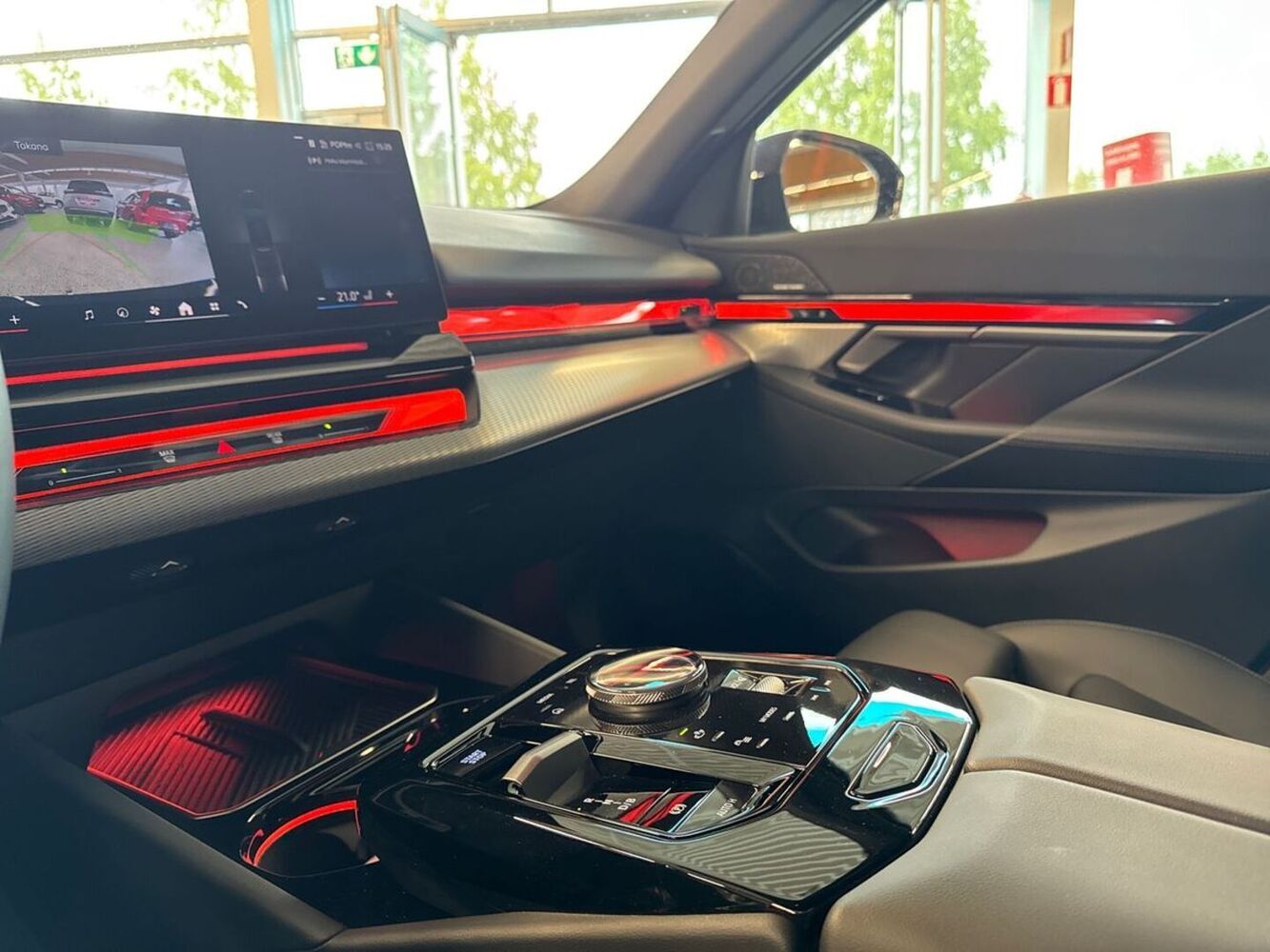 BMW i5 vaihtoauto