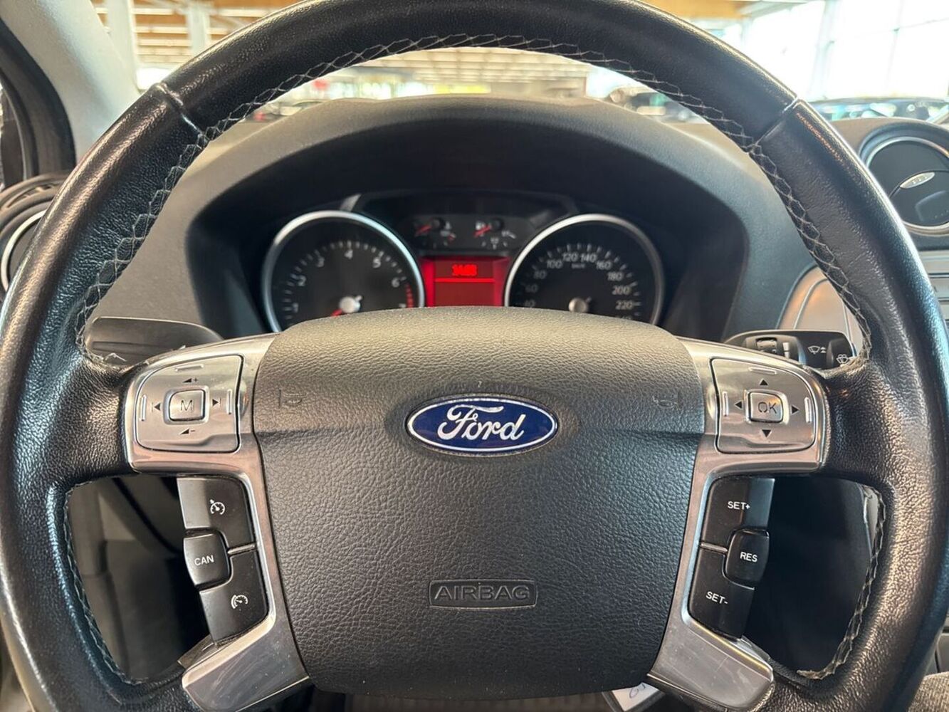 Ford Mondeo vaihtoauto