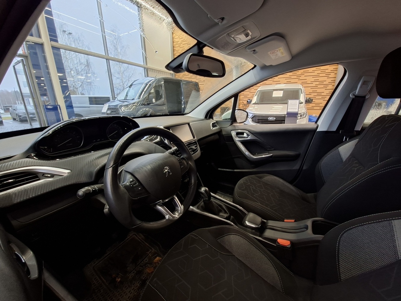 Peugeot 2008 vaihtoauto