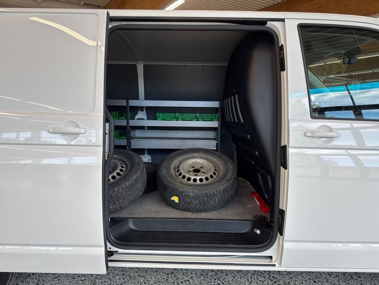 Volkswagen Transporter vaihtoauto