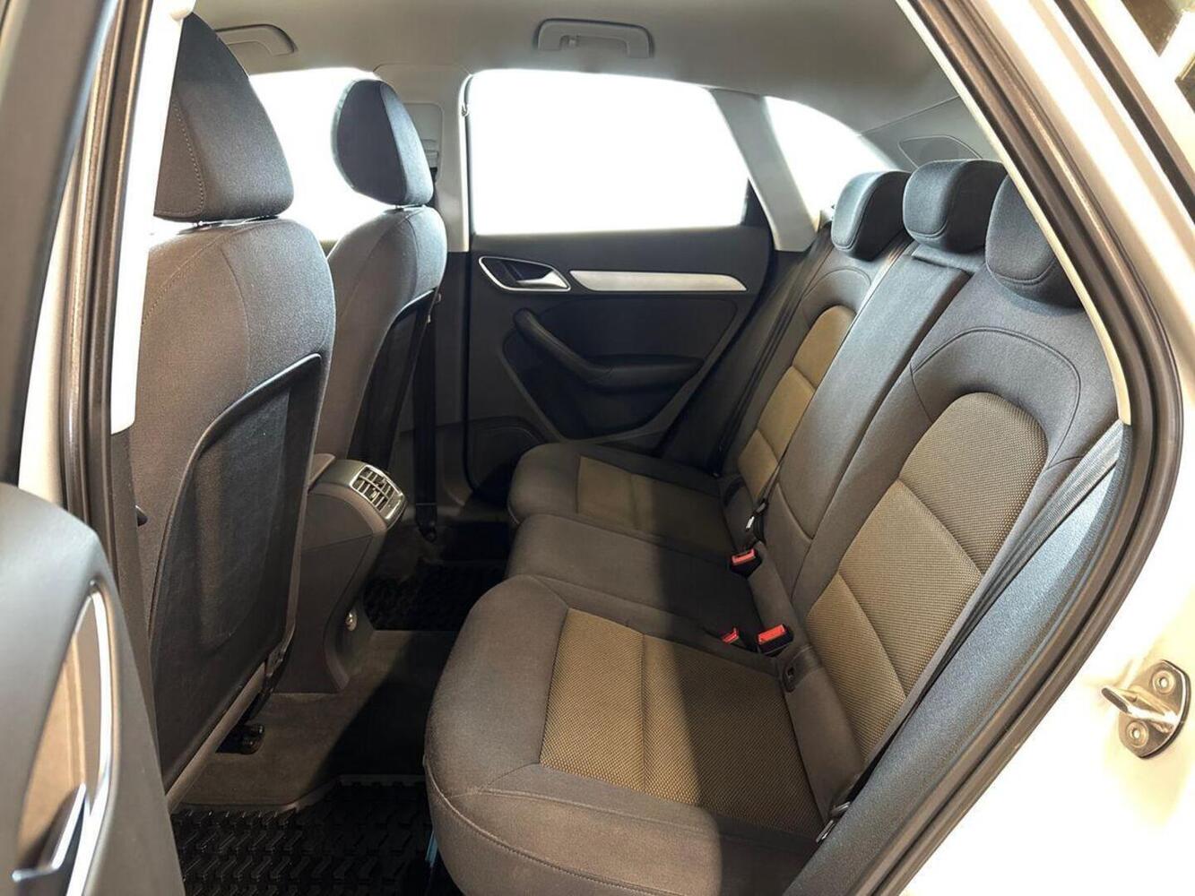Audi Q3 vaihtoauto