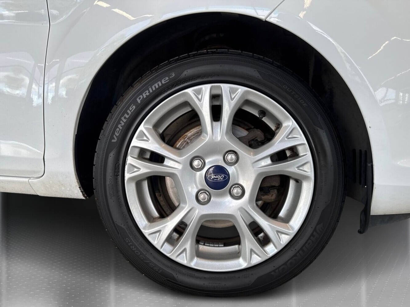 Ford Fiesta vaihtoauto