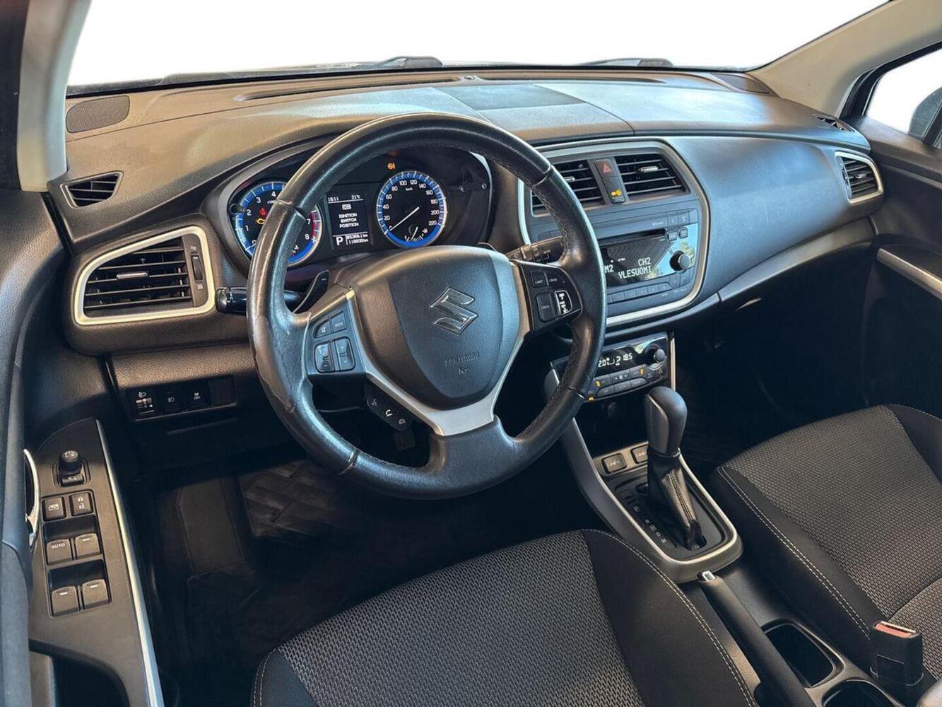 Suzuki SX4 S-CROSS vaihtoauto