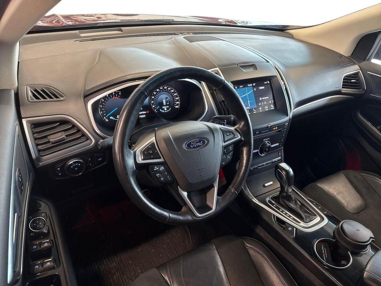 Ford Edge vaihtoauto