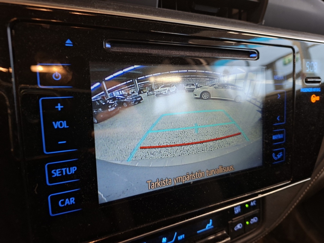 Toyota Auris vaihtoauto