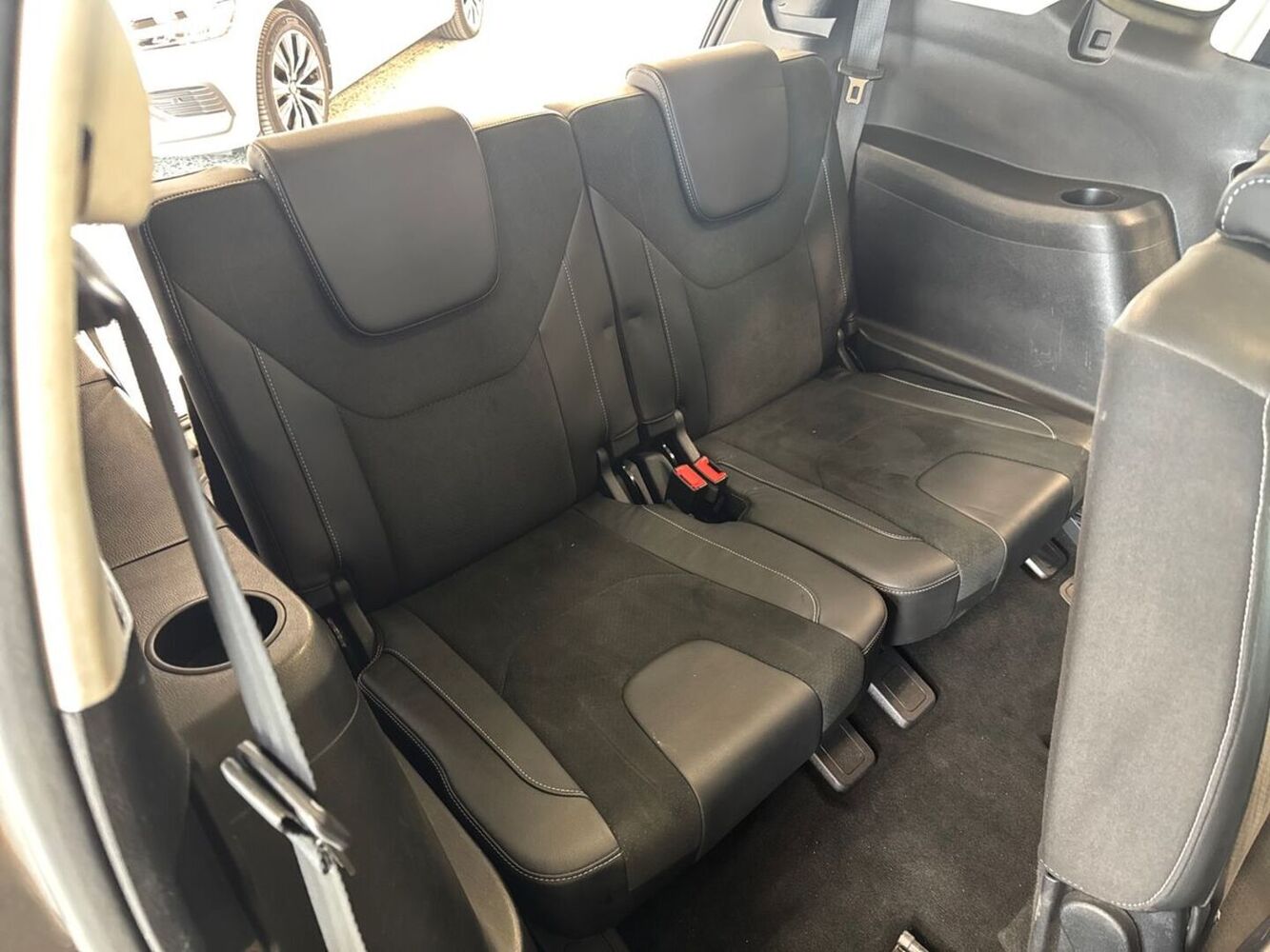 Ford S-MAX vaihtoauto