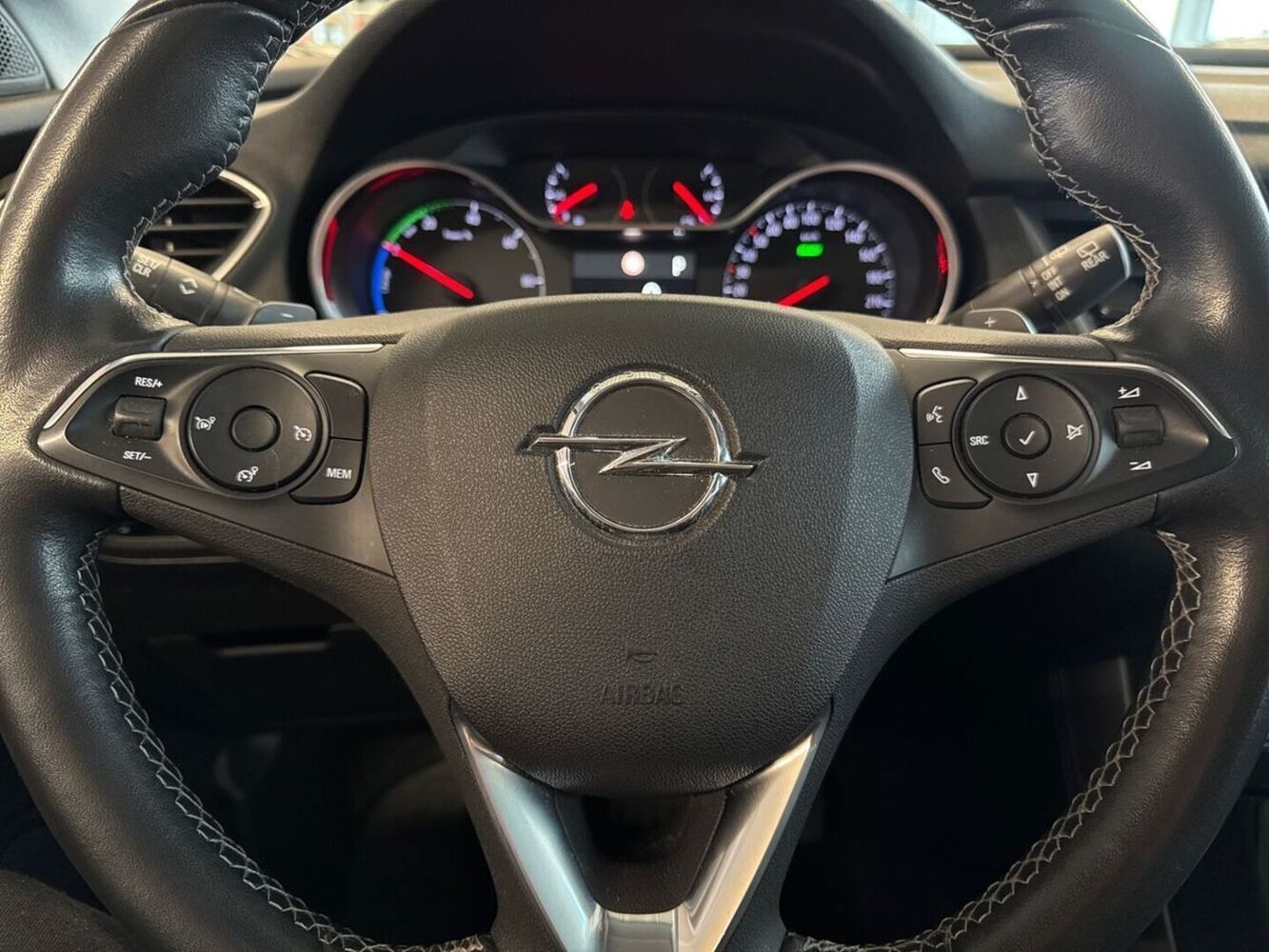 Opel Grandland X vaihtoauto