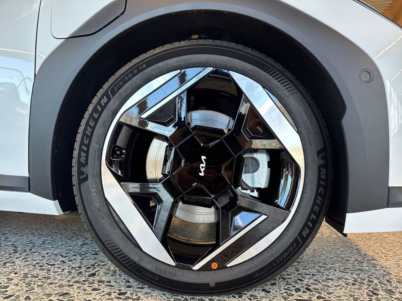 Kia EV4 vaihtoauto
