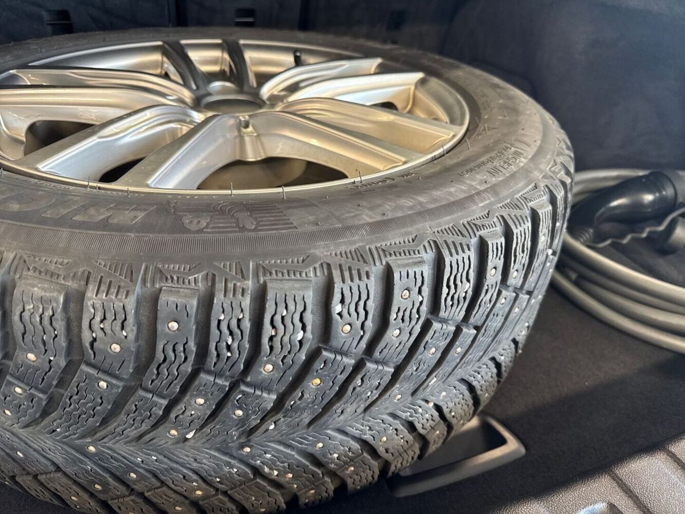 BMW i4 vaihtoauto