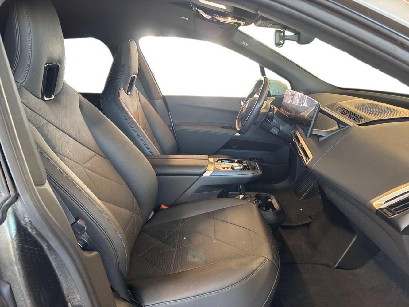 BMW iX vaihtoauto