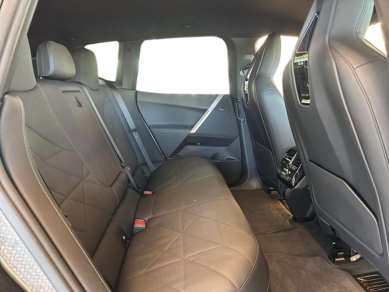 BMW iX vaihtoauto