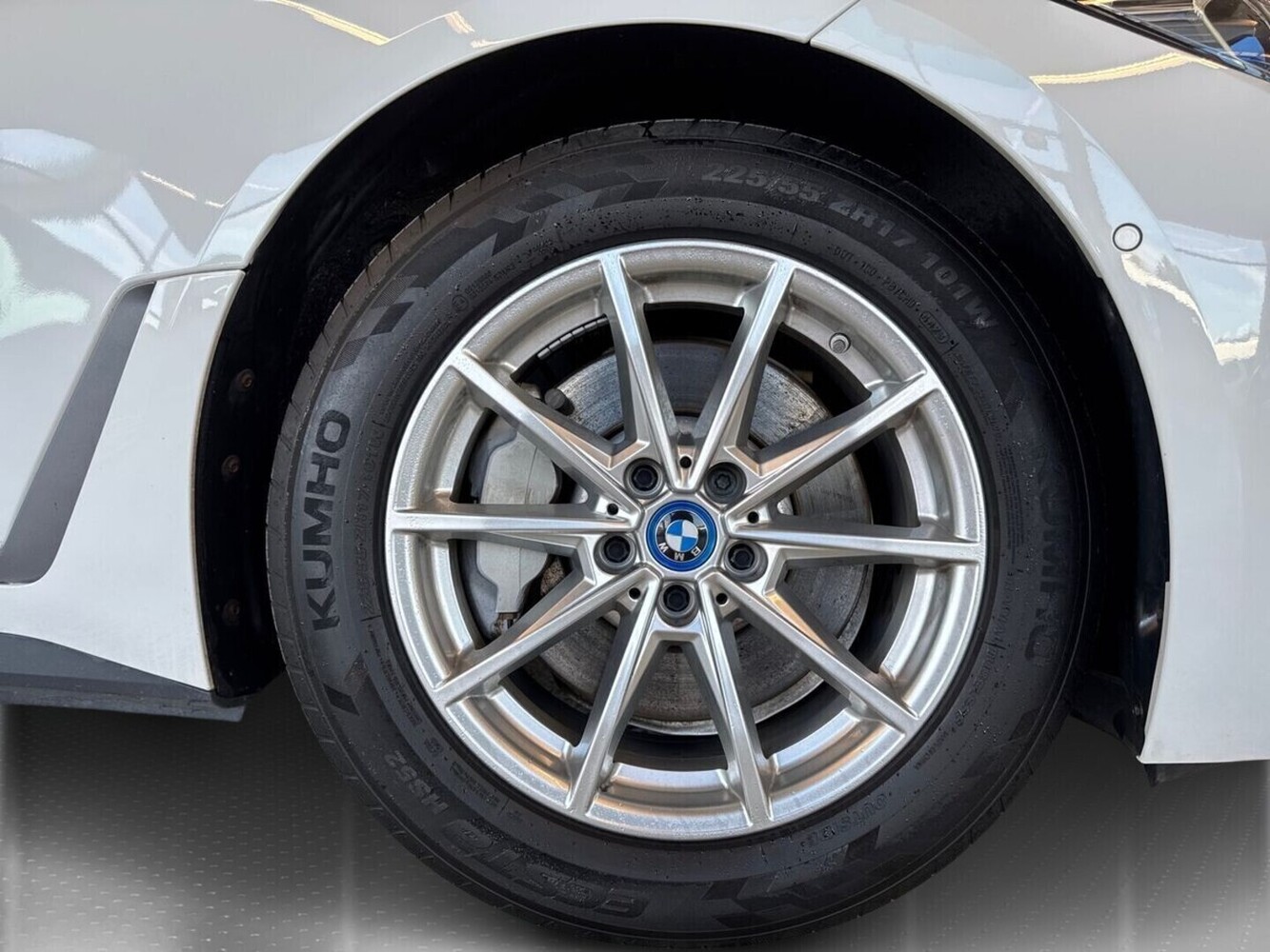 BMW i4 vaihtoauto