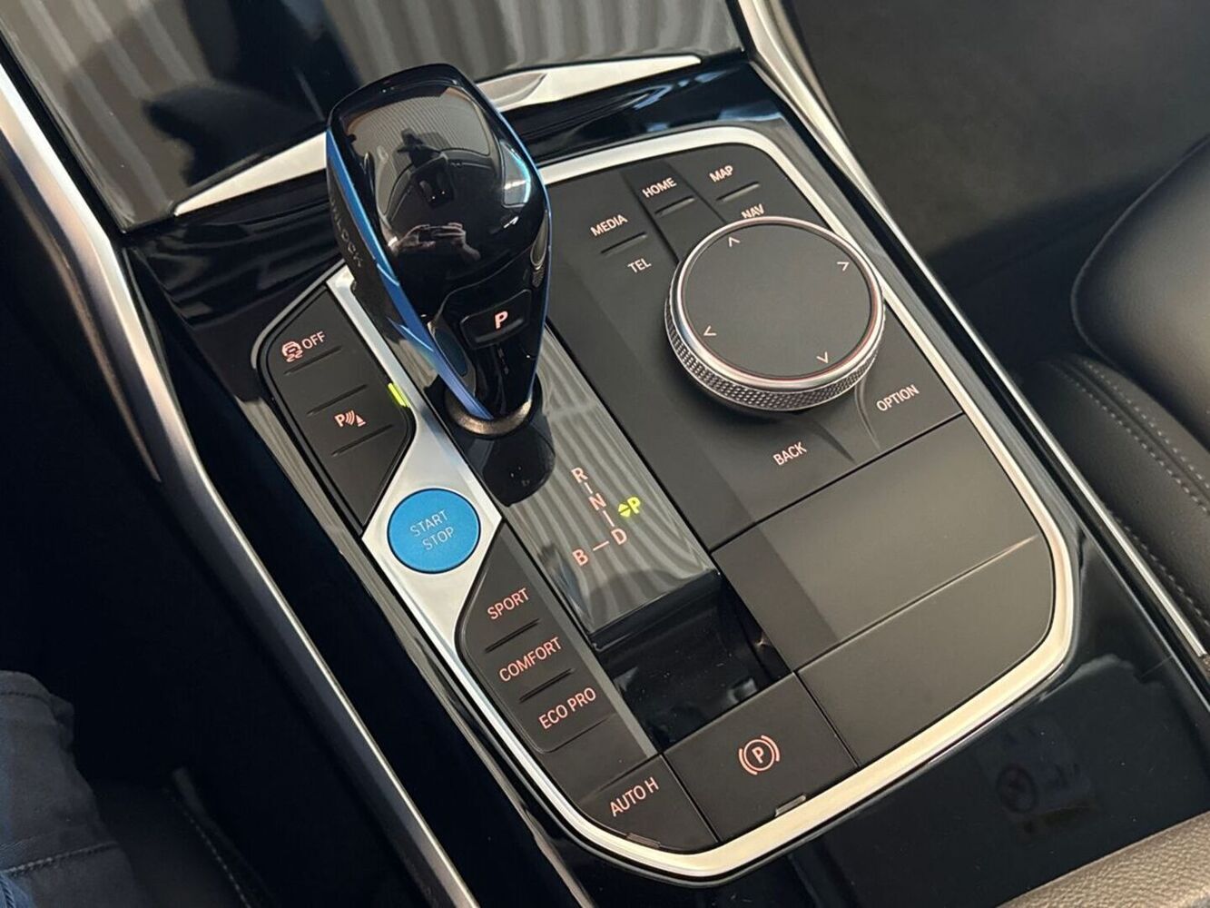 BMW i4 vaihtoauto