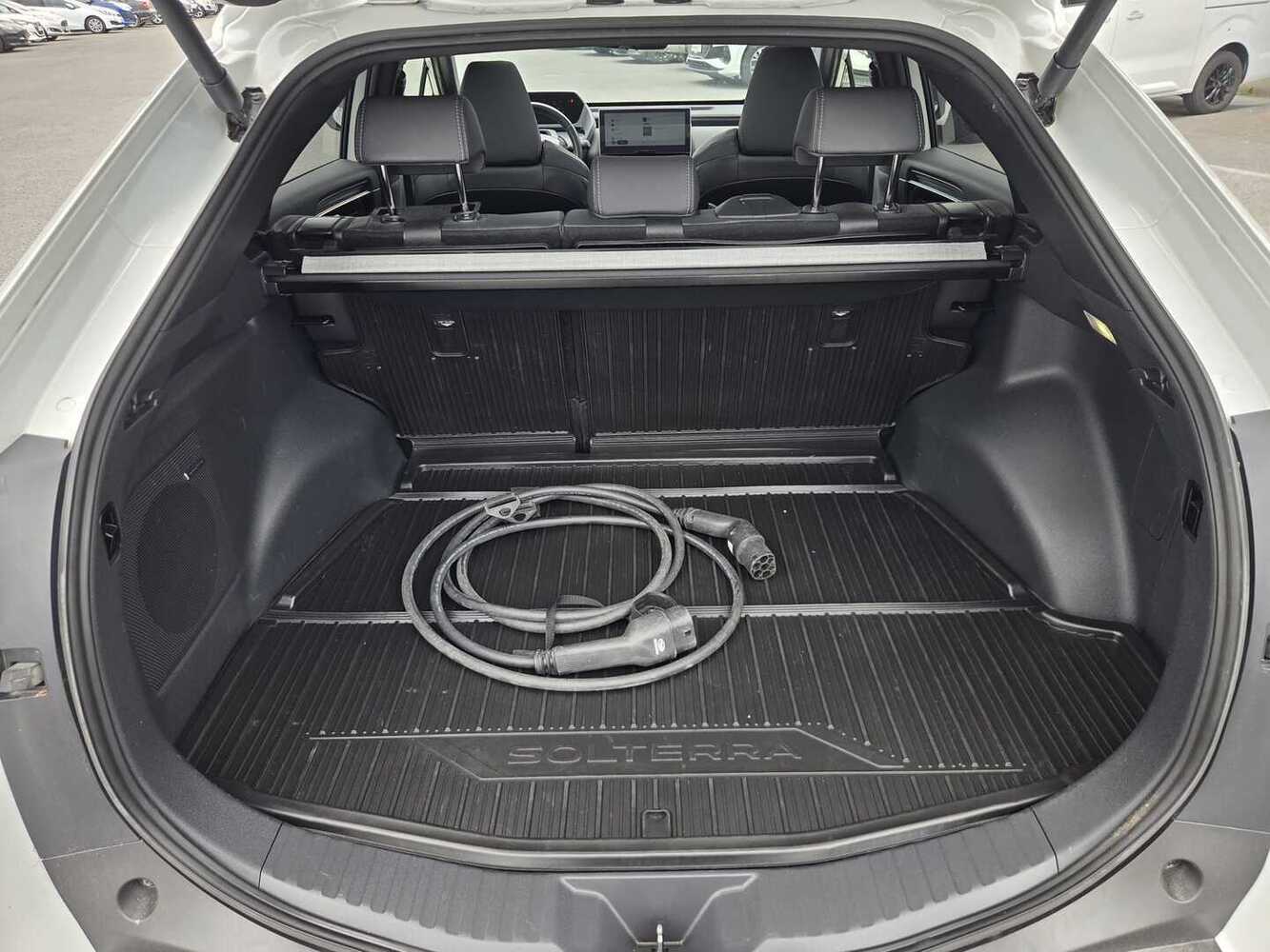Subaru Solterra vaihtoauto