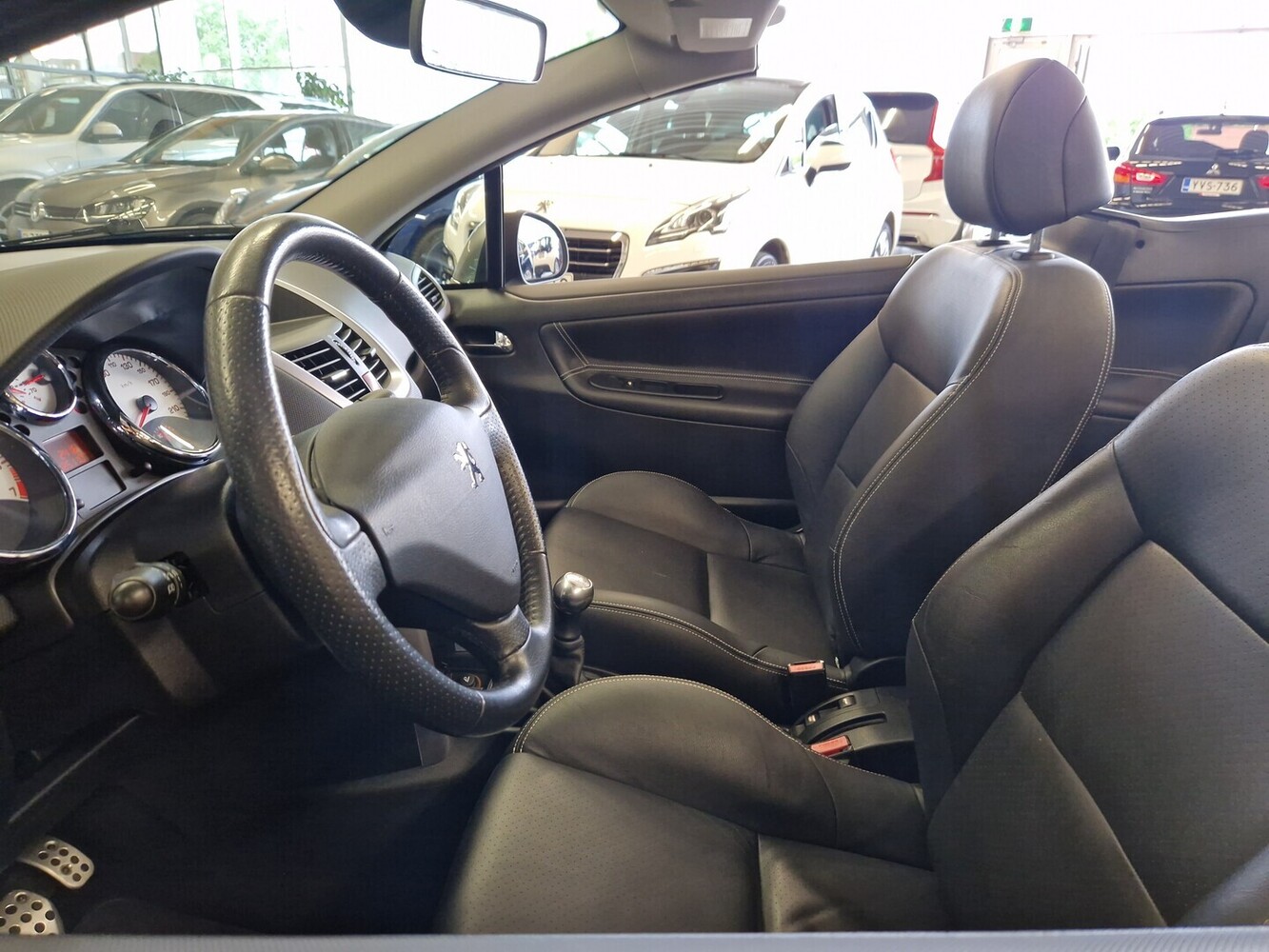 Peugeot 207 vaihtoauto
