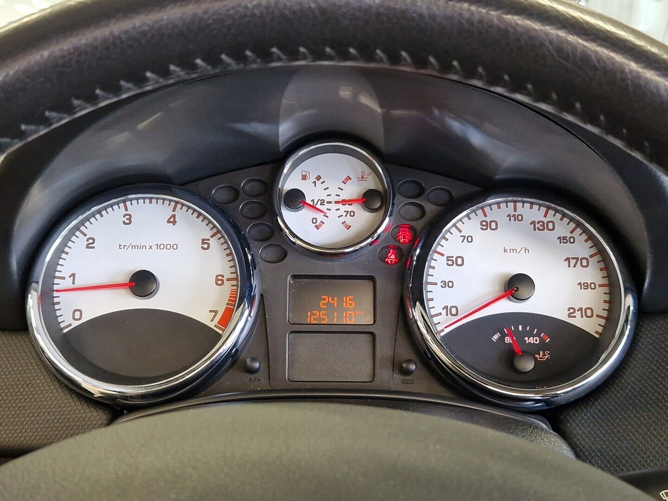 Peugeot 207 vaihtoauto