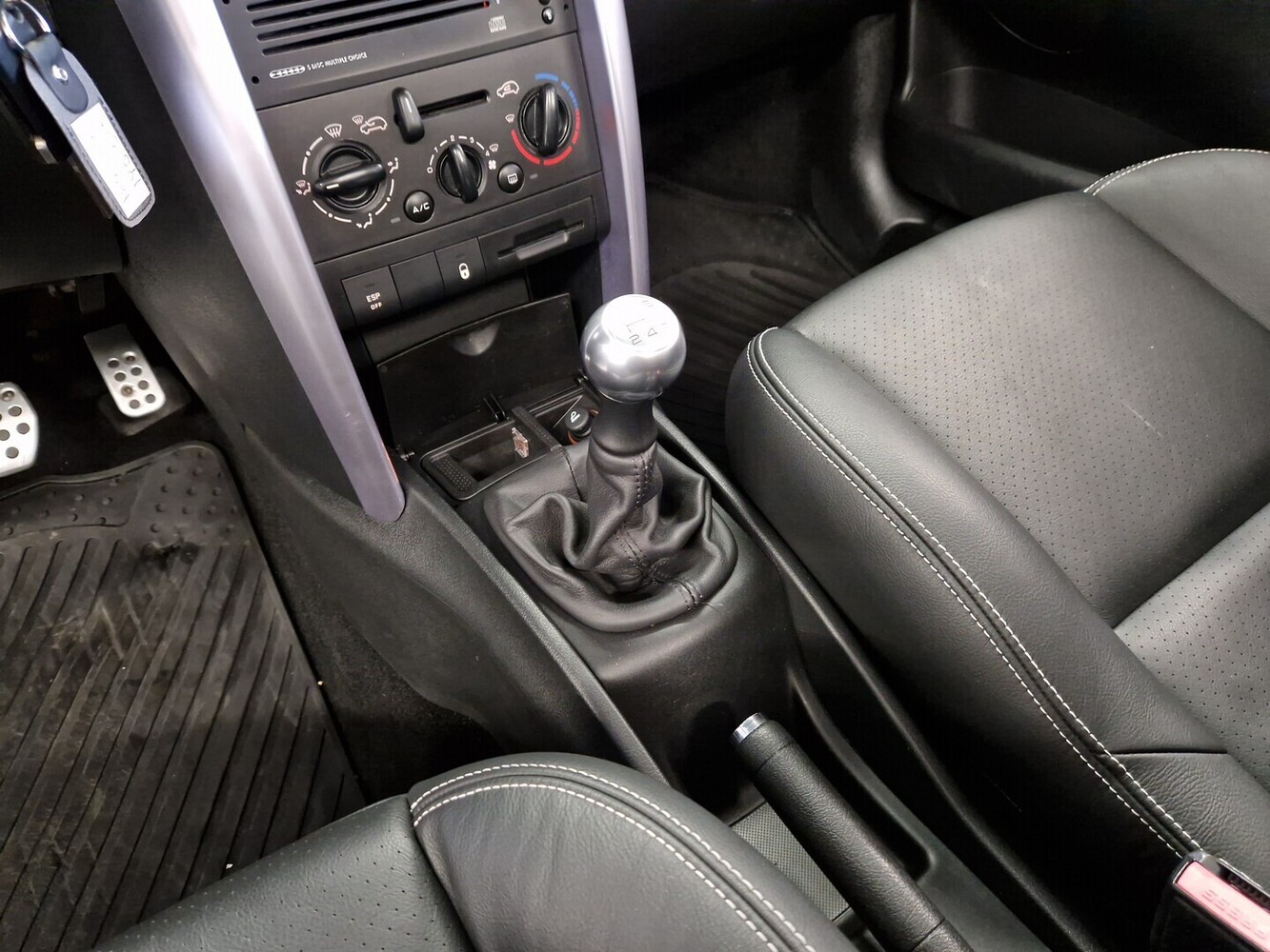 Peugeot 207 vaihtoauto
