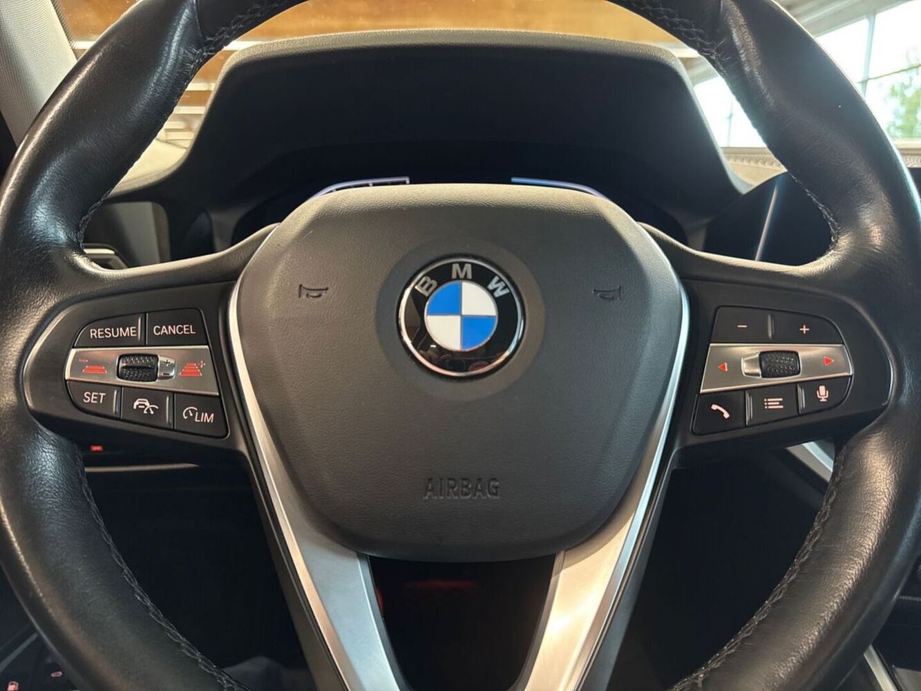 BMW 330 vaihtoauto