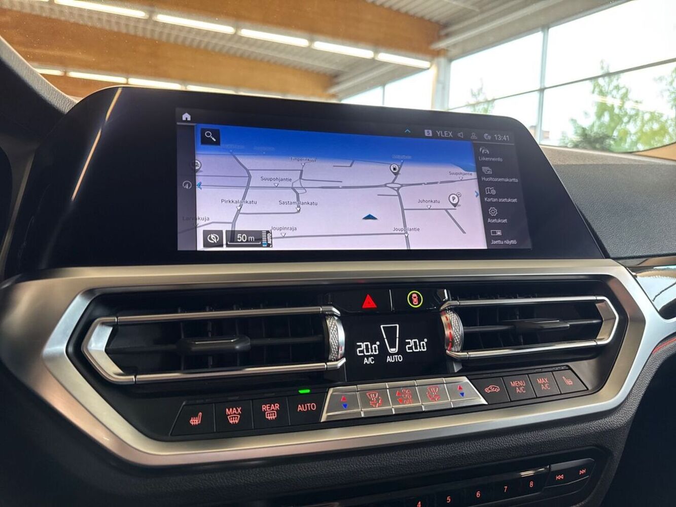 BMW 330 vaihtoauto