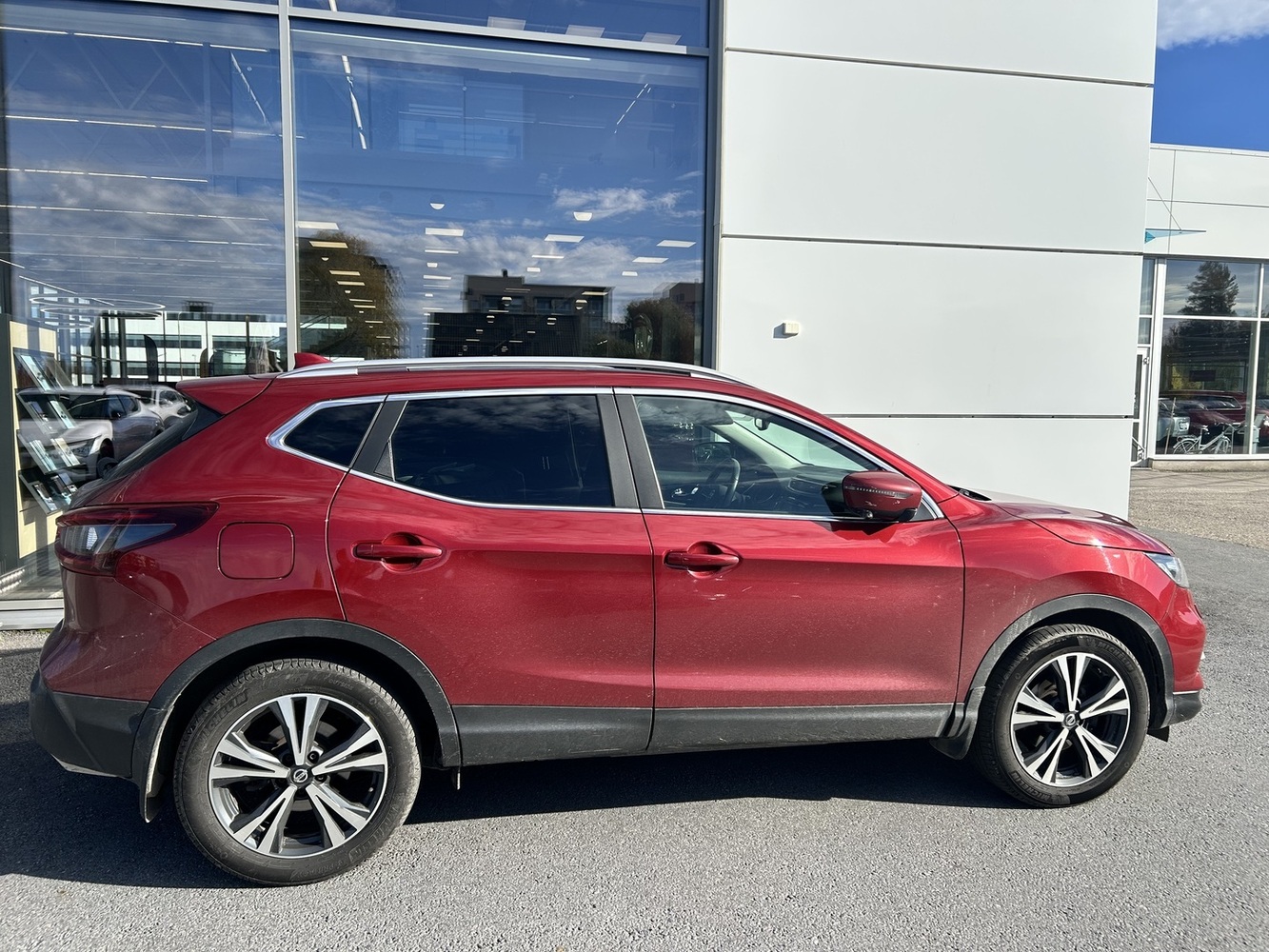 Nissan Qashqai vaihtoauto