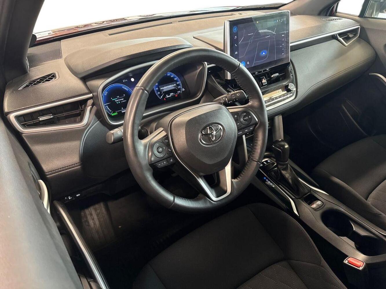 Toyota Corolla Cross vaihtoauto