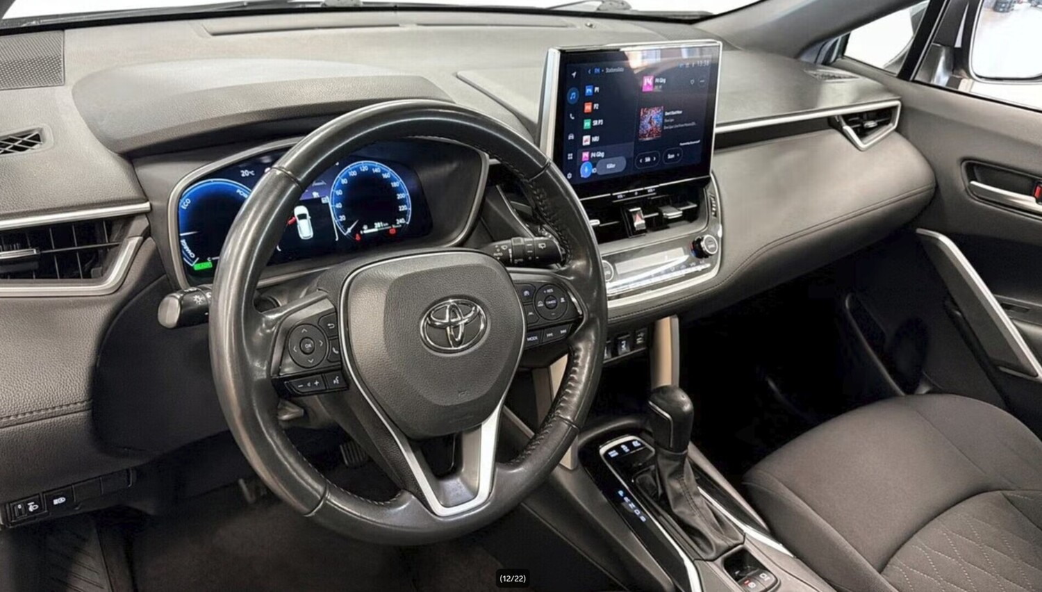 Toyota Corolla Cross vaihtoauto