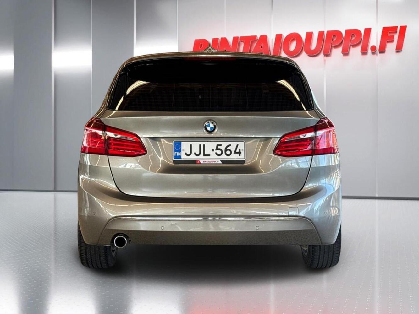 BMW 218 vaihtoauto