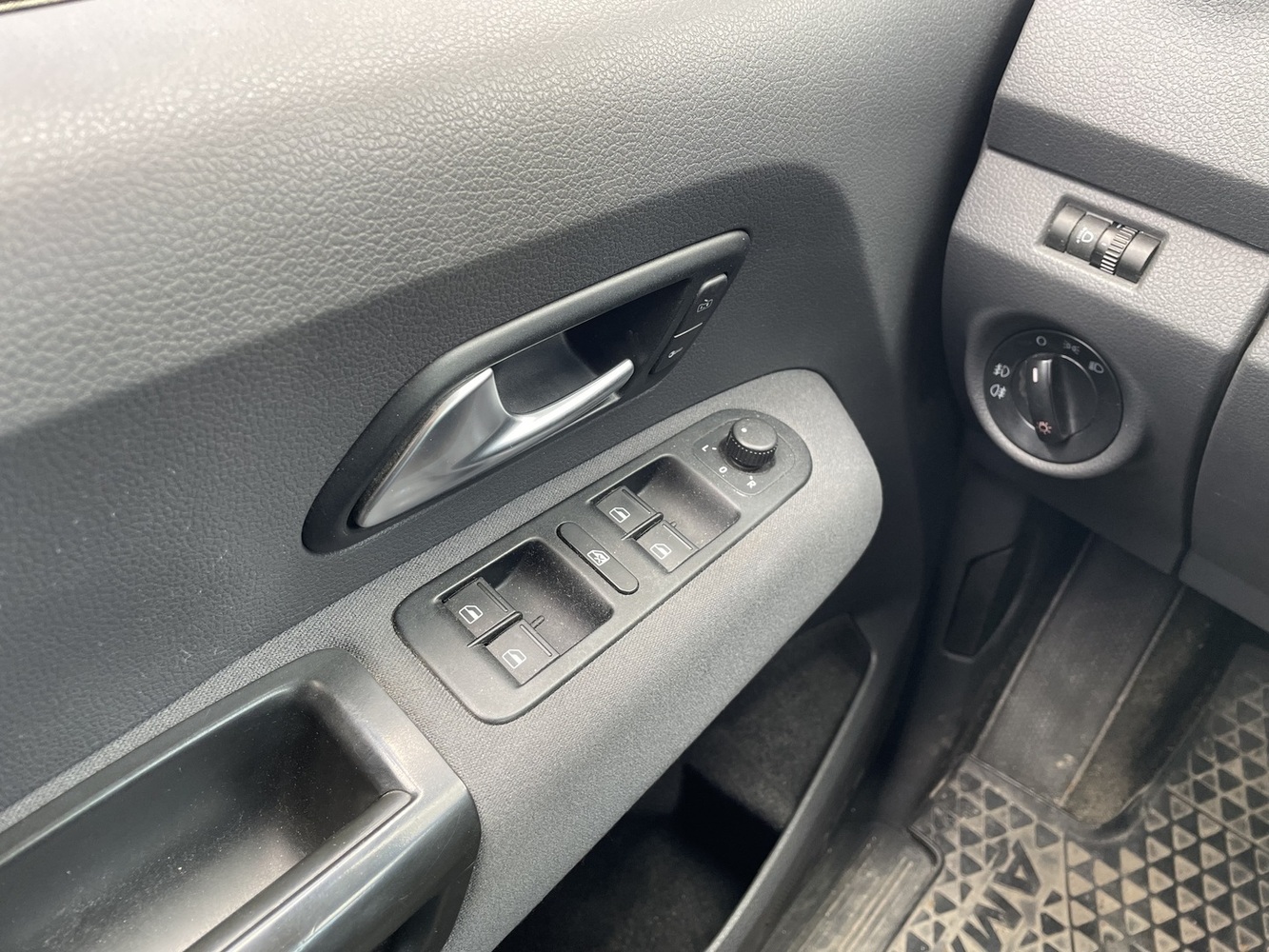 Volkswagen Amarok vaihtoauto