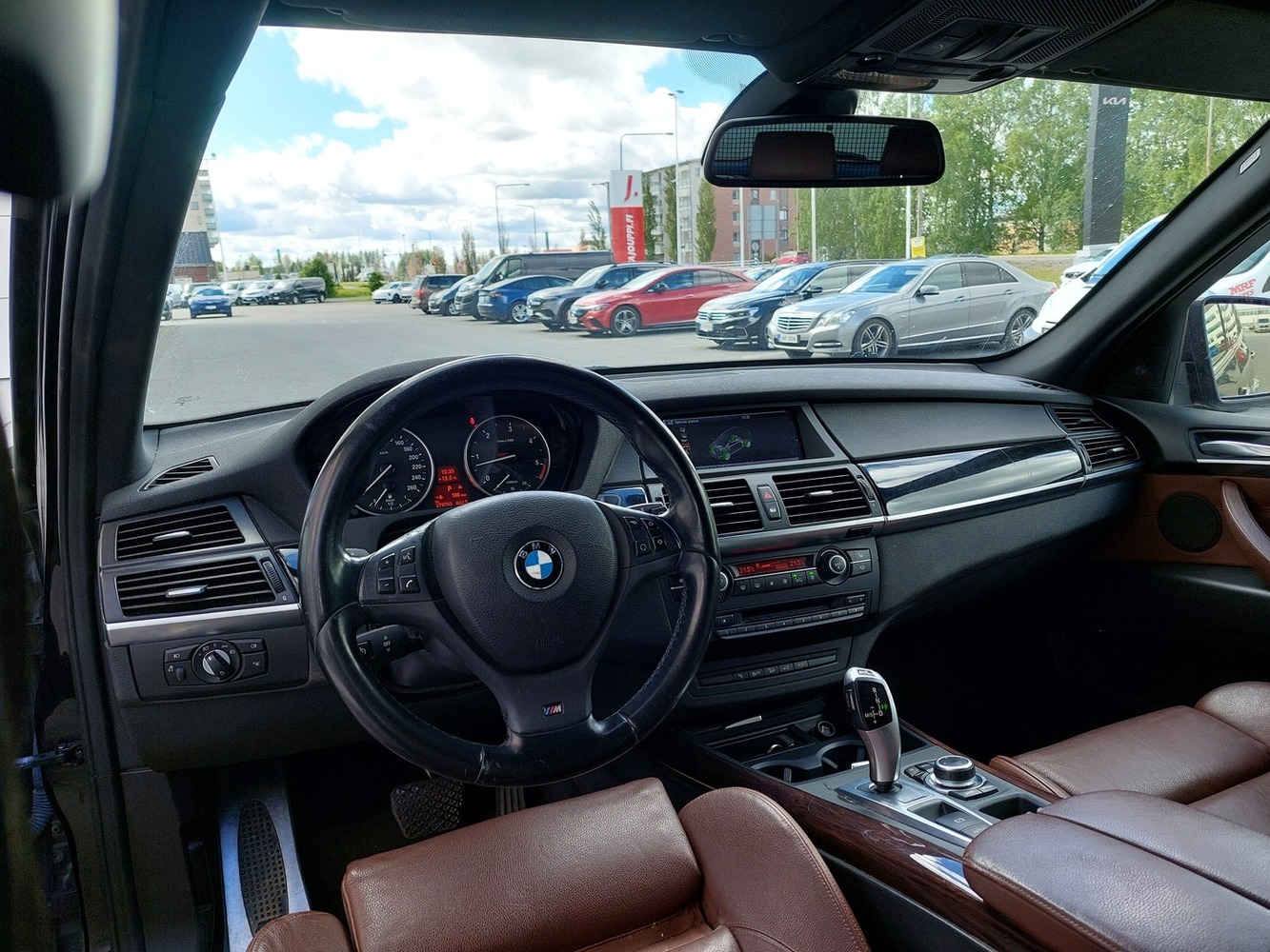BMW X5 vaihtoauto