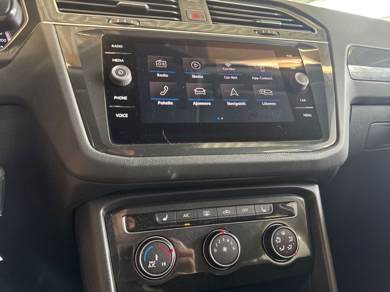 Volkswagen Tiguan vaihtoauto