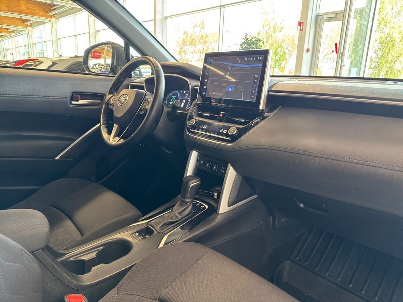 Toyota Corolla Cross vaihtoauto