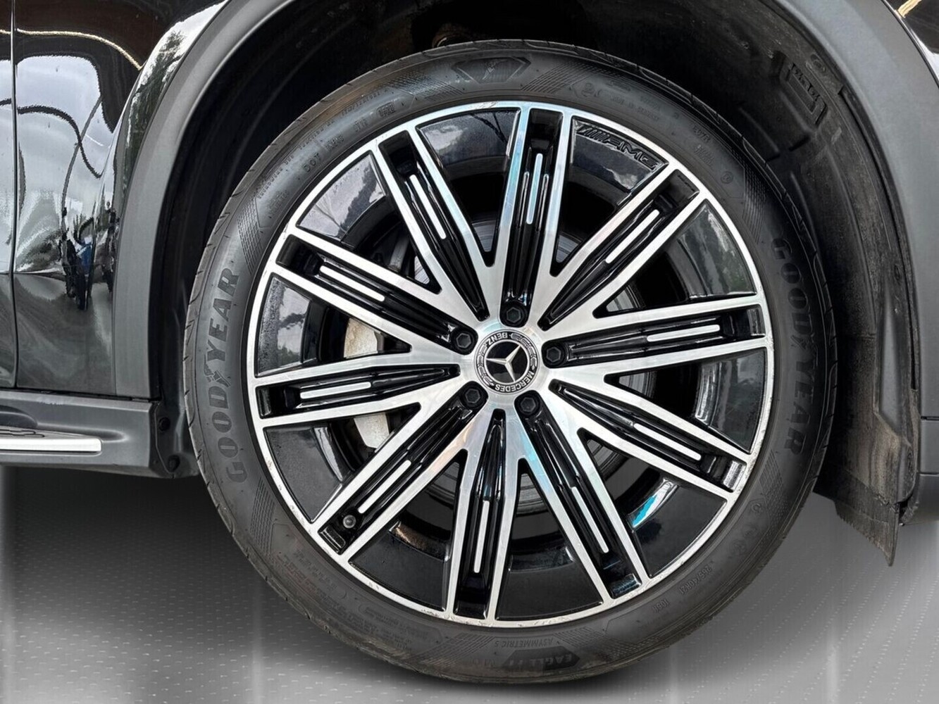 Mercedes-Benz EQE vaihtoauto