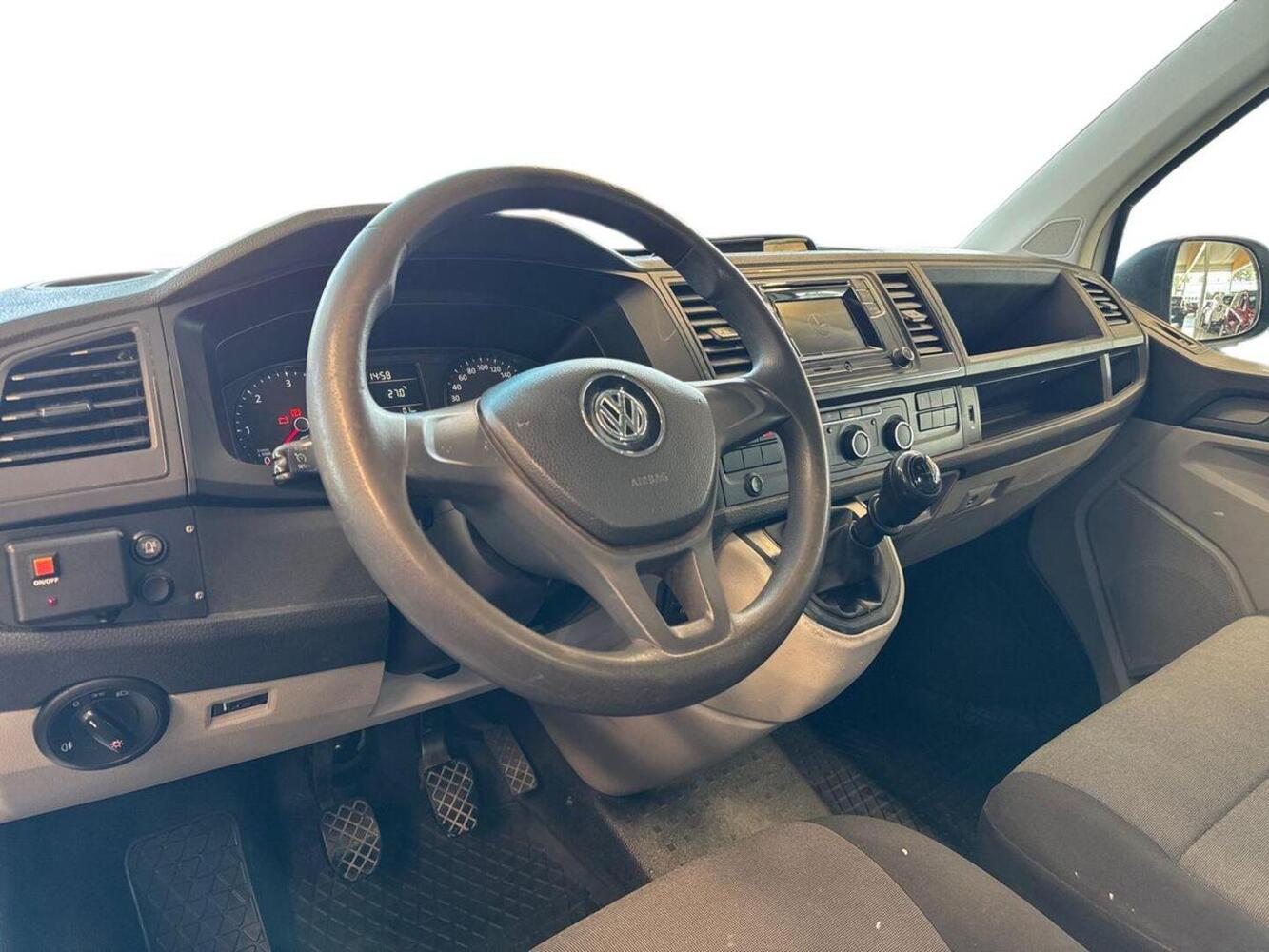 Volkswagen Transporter vaihtoauto