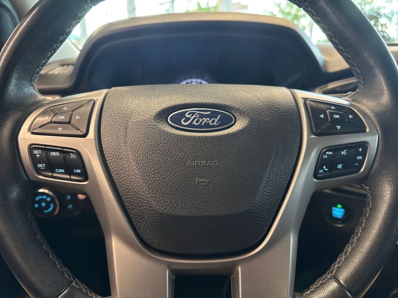 Ford Ranger vaihtoauto