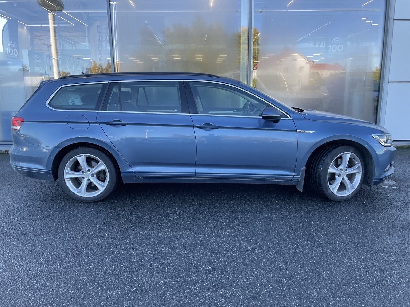 Volkswagen Passat vaihtoauto
