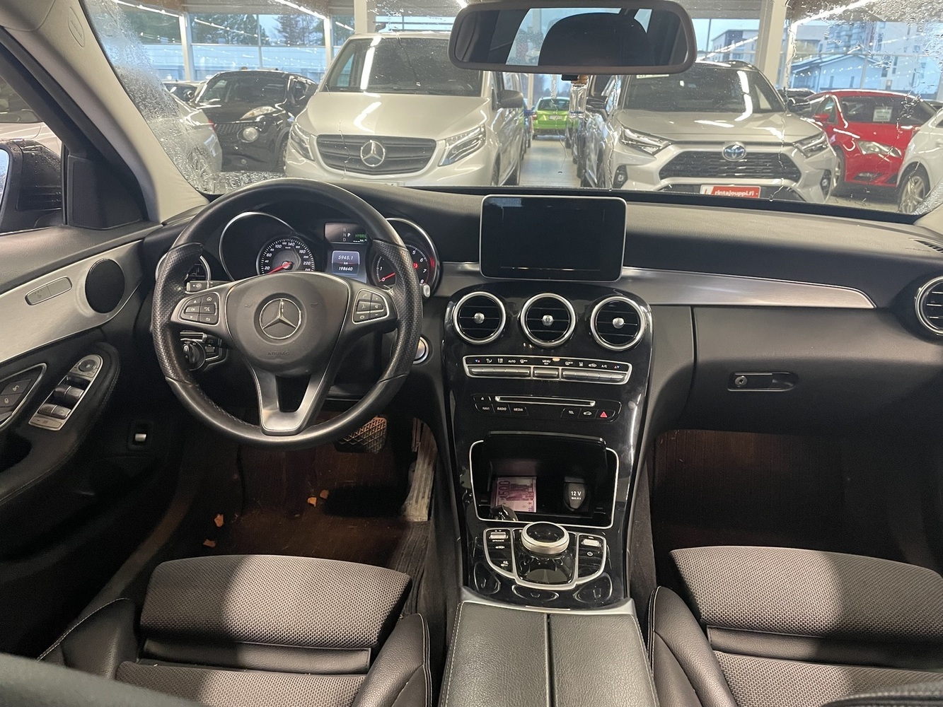 Mercedes-Benz C vaihtoauto