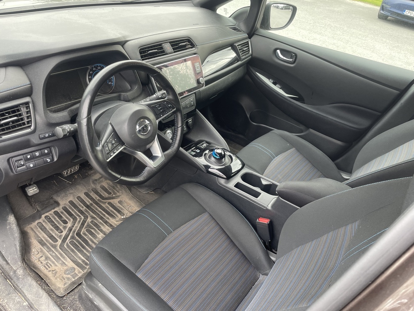 Nissan Leaf vaihtoauto